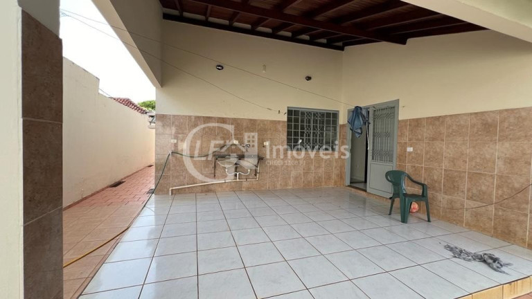 Imagem Casa com 3 Quartos à Venda,  em Vila Taquarussu - Campo Grande