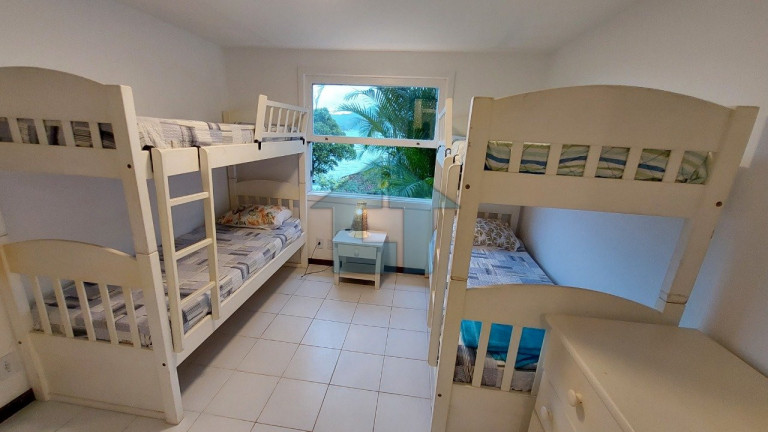 Imagem Casa de Condomínio com 5 Quartos para Alugar,  em Marinas - Angra Dos Reis