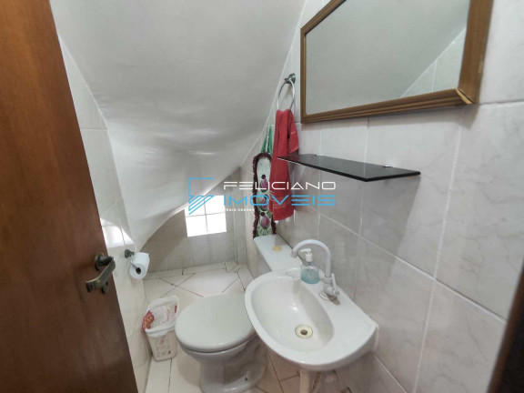 Foto do imóvel Casa com 3 Quartos à Venda, 196 m² em Guilhermina - Praia Grande