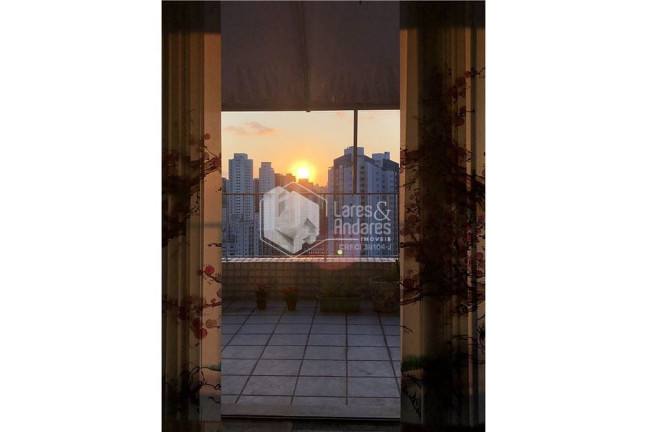 Foto do imóvel Imóvel com 3 Quartos à Venda, 270 m² em Cambuci - São Paulo