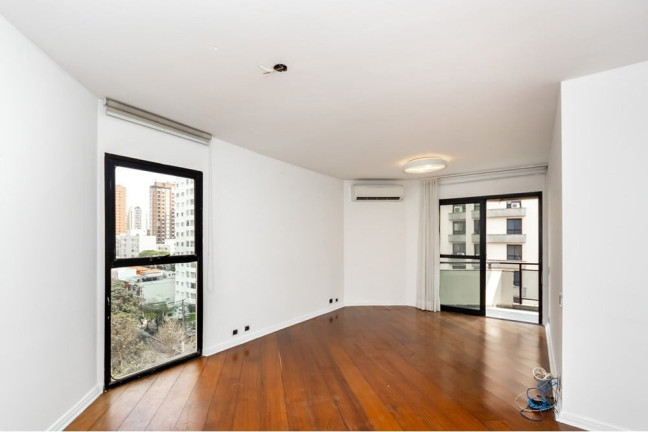 Foto do imóvel Apartamento com 3 Quartos à Venda, 97 m² em Moema - São Paulo