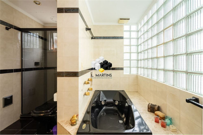 Foto do imóvel Apartamento com 3 Quartos à Venda, 131 m² em Higienópolis - Porto Alegre