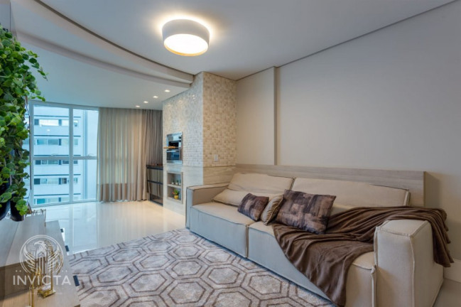 Foto do imóvel Apartamento com 3 Quartos à Venda, 128 m² em Centro - Balneário Camboriú