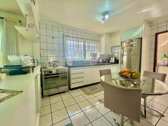Imagem Casa com 3 Quartos à Venda, 317 m² em Abraão - Florianópolis