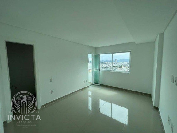 Foto do imóvel Cobertura com 4 Quartos à Venda, 242 m² em Centro - Balneário Camboriú