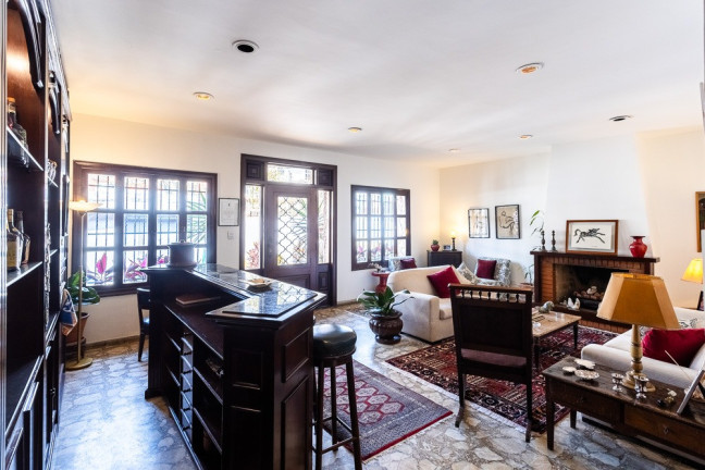 Foto do imóvel Casa com 3 Quartos à Venda, 250 m² em Sumaré - São Paulo