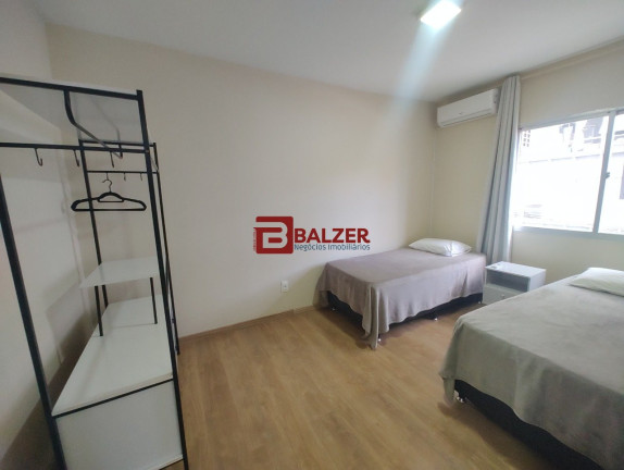 Foto do imóvel Apartamento com 2 Quartos à Venda, 66 m² em Centro - Florianópolis