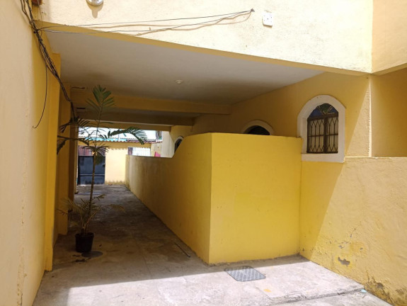 Imagem Casa com 9 Quartos à Venda, 225 m² em Campo Grande - Rio De Janeiro