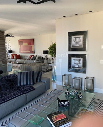 Foto do imóvel Apartamento com 3 Quartos à Venda, 143 m² em Centro - Balneário Camboriú