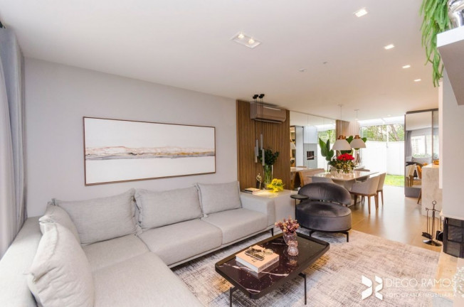 Foto do imóvel Casa com 2 Quartos à Venda, 120 m² em Vila Nova - Porto Alegre