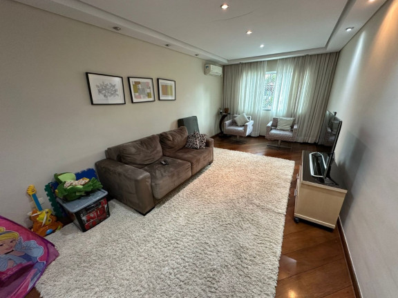 Foto do imóvel Casa à Venda, 274 m² em Vila Carrão - São Paulo