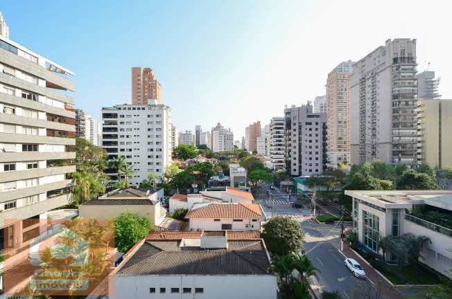 Foto do imóvel Apartamento com 3 Quartos à Venda, 132 m² em Moema - São Paulo