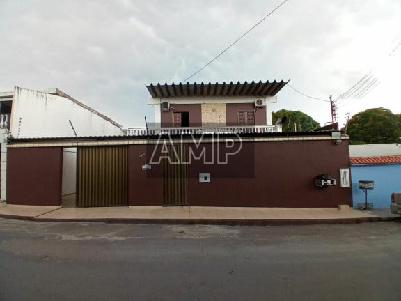 Imagem Casa com 5 Quartos à Venda, 350 m² em Japiim - Manaus