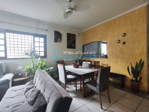 Imagem Casa com 3 Quartos à Venda, 135 m² em Maracanã - Praia Grande