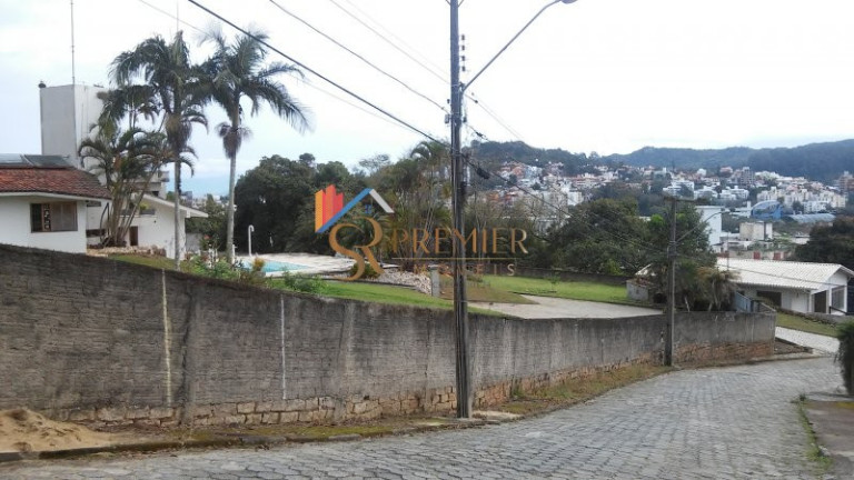 Imagem Imóvel à Venda, 229 m² em Trindade - Florianópolis