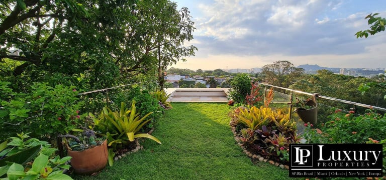 Foto do imóvel Casa com 4 Quartos à Venda,  em Vila Ipojuca - São Paulo