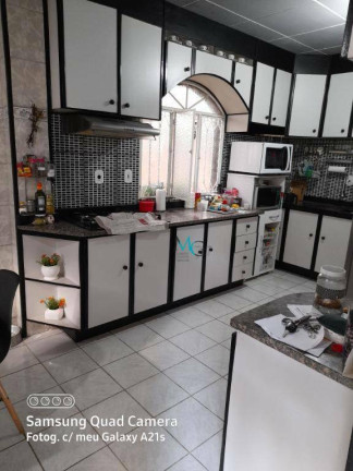 Imagem Casa com 3 Quartos à Venda, 173 m² em Campo Grande - Rio De Janeiro