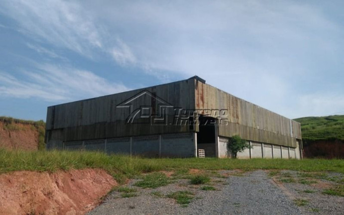Imóvel Comercial à Venda, 24.000 m² em Ouro Fino - Santa Isabel