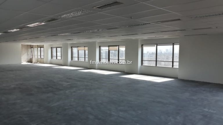 Imagem Imóvel Comercial para Alugar, 689 m² em Brooklin - São Paulo