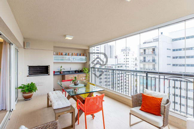 Foto do imóvel Apartamento com 3 Quartos à Venda, 210 m² em Moema - São Paulo