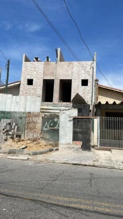 Foto do imóvel Casa com 3 Quartos à Venda, 145 m² em Vila Pires - Santo André