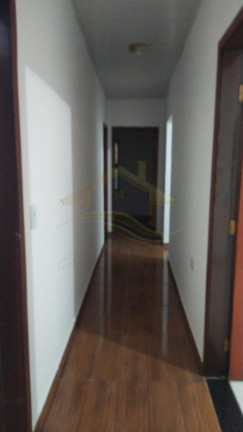 Imagem Casa com 3 Quartos à Venda, 134 m² em Pacaembu - Londrina