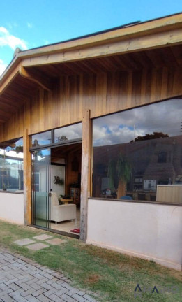 Imagem Casa com 3 Quartos à Venda, 715 m² em Canadá - Cascavel