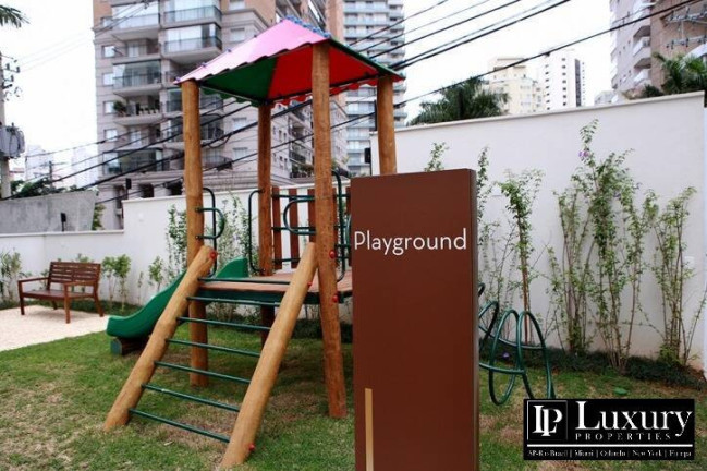 Foto do imóvel Cobertura com 4 Quartos à Venda, 272 m² em Vila Nova Conceição - São Paulo