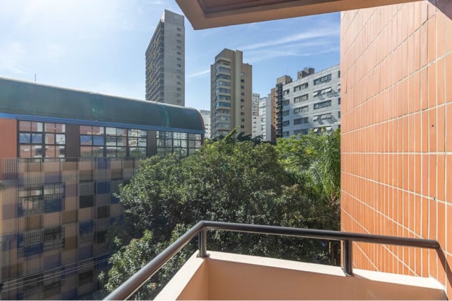 Foto do imóvel Apartamento com 2 Quartos à Venda, 127 m² em Moema - São Paulo