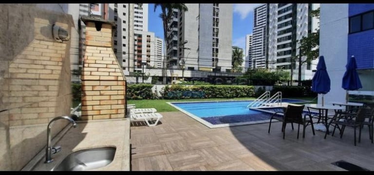 Imagem Apartamento com 2 Quartos à Venda, 60 m² em Encruzilhada - Recife