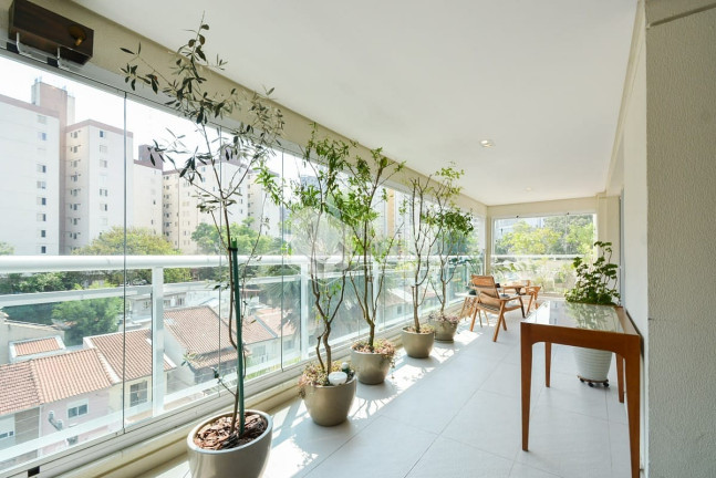 Foto do imóvel Apartamento com 4 Quartos à Venda, 200 m² em Vila Mariana - São Paulo