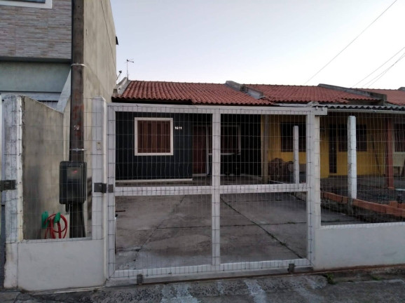 Imagem Casa com 2 Quartos à Venda,  em Capão Da Canoa - Capão Da Canoa