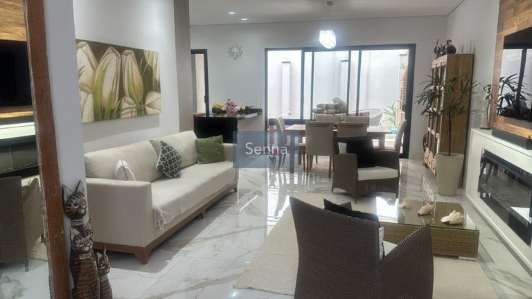 Foto do imóvel Casa com 3 Quartos à Venda, 250 m² em Jardim Ermida I - Jundiaí