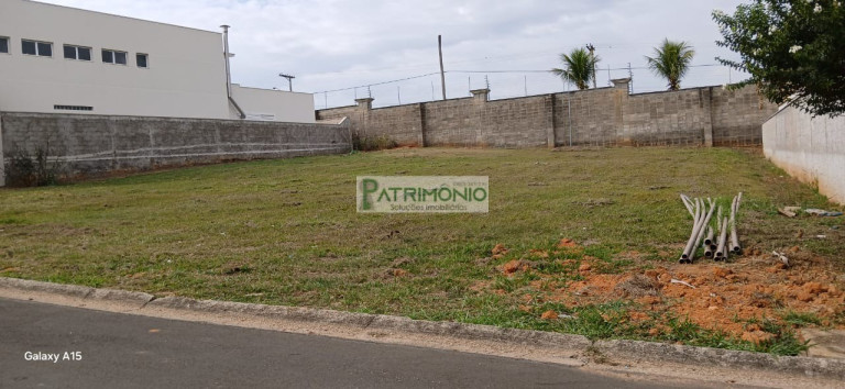 Foto do imóvel Terreno à Venda, 495 m² em Condomínio  Residencial Lago Da Barra - Jaguariúna