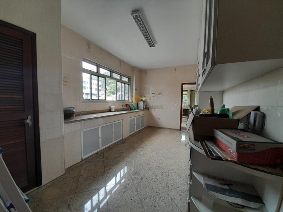 Imagem Apartamento com 4 Quartos à Venda, 192 m² em Várzea - Teresópolis