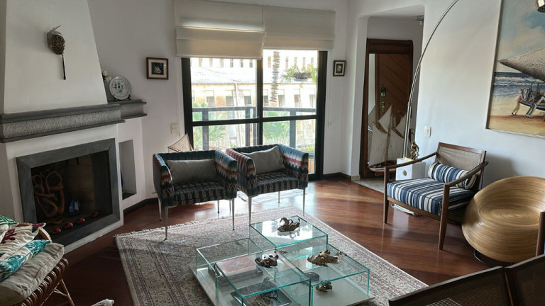 Foto do imóvel Imóvel com 2 Quartos à Venda, 137 m² em Vila Congonhas - São Paulo Foto do imóvel Imóvel com 2 Quartos à Venda, 137 m² em Vila Congonhas - São Paulo