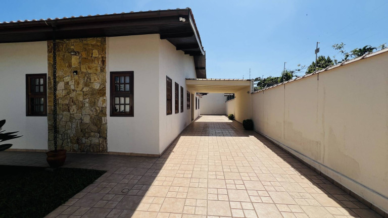 Imagem Casa com 4 Quartos à Venda, 190 m² em São Lourenço - Bertioga