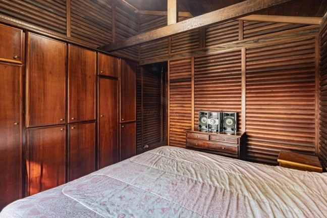 Imagem Casa com 3 Quartos à Venda, 244 m² em Cristal - Porto Alegre