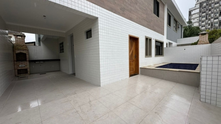 Foto do imóvel Casa com 3 Quartos à Venda, 140 m² em Vila Belmiro - Santos