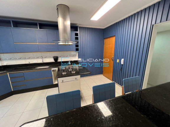 Foto do imóvel Apartamento com 3 Quartos à Venda, 132 m² em Aviação - Praia Grande