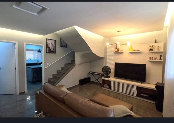Foto do imóvel Sobrado com 3 Quartos à Venda, 125 m² em Campo Grande - Santos