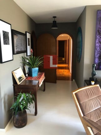 Foto do imóvel Apartamento com 3 Quartos à Venda, 214 m² em Itaim Bibi - São Paulo