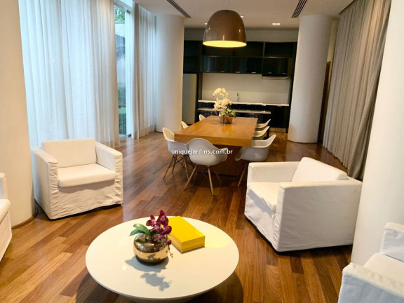 Imagem Apartamento com 2 Quartos à Venda, 157 m² em Itaim Bibi - São Paulo