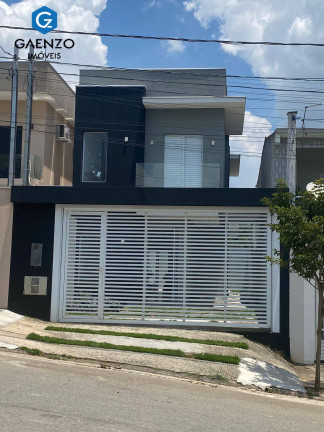 Foto do imóvel Casa de Condomínio com 3 Quartos à Venda, 230 m² em Tamboré - Barueri