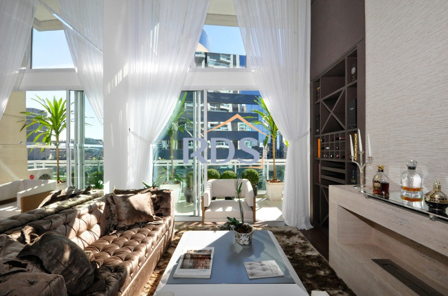Imagem Apartamento com 2 Quartos à Venda, 165 m² em Cidade Monções - São Paulo