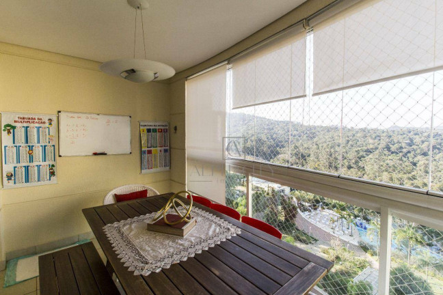 Foto do imóvel Apartamento com 3 Quartos à Venda, 133 m² em Tamboré - Barueri