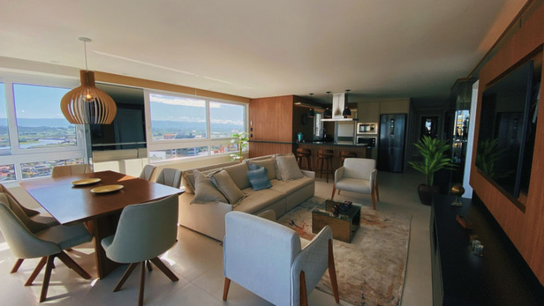 Foto do imóvel Apartamento com 3 Quartos à Venda, 130 m² em Predial - Torres