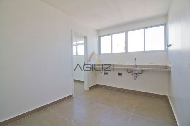 Imagem Apartamento com 2 Quartos à Venda, 110 m² em Cerqueira César - São Paulo