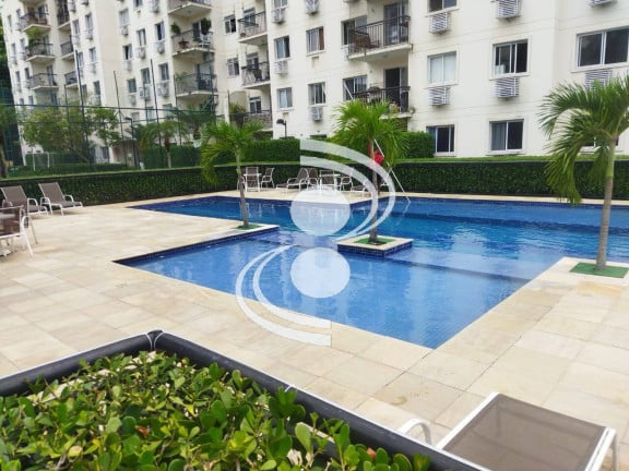 Imagem Apartamento com 2 Quartos à Venda, 68 m² em Camorim - Rio De Janeiro