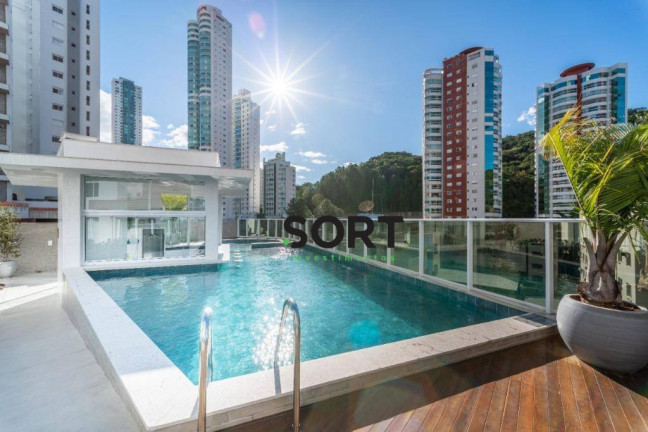Imagem Apartamento com 3 Quartos à Venda, 158 m² em Pioneiros - Balneário Camboriú